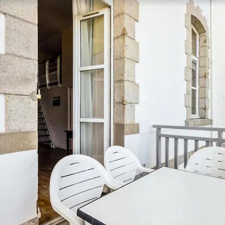 Appartement Beau T2 Bis Dans De Standing Ravalement De Facade En Cours *